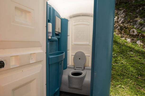 Best Portable Restroom Maintenance and Cleaning in Abingdon, IL